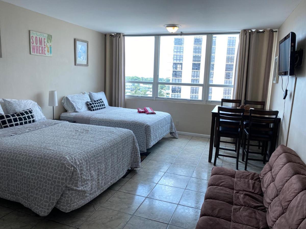 Ocean Front Studio Units Miami Beach Buitenkant foto